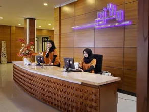 Multazam Hotel Syariah - Image 4