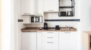 CALMA Apartments - Image 3