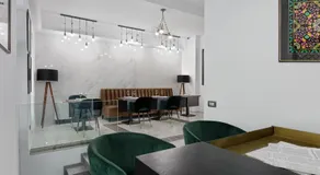 The Square Hotel - Image 3