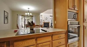 Skyline Condo 02 - Image 3