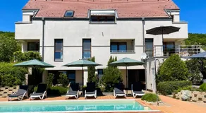 Panoráma Apartmanház - Image 2