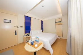 Hanting Hotel Zhangjiakou Xuanhua Railway Station - Image 2