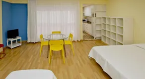 Barcelona City Apartment - Image 2