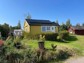 Peaceful Cottage Near Lake Hjalmaren - Image 4