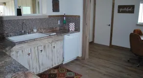 Dora's Country Cottage - Image 4