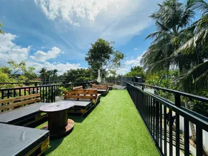 Pig Dive Hostel Moalboal - Image 2
