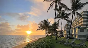 Luxury Beachfront Condo - Image 4