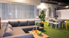 Spacious New and Renovated Apartment in Plaza Espana with Stunning Terrace-Garden and Exquisite Deco - Image 5
