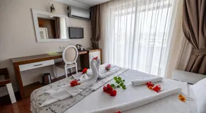 Sentinus Beach Hotel - Image 4