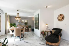 ChezmoiHomes Elvira with parking - Image 5
