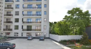 Uptown Residence Apartments - Image 4