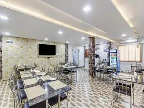 Townhouse Soni Inn - Image 2