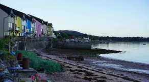 Beach House No1 With Amazing Sea Views And Direct Beach Access - Image 5