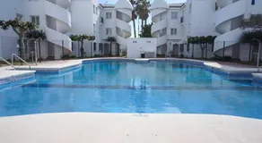 Moderno apartamento Playa Laguna - Image 3