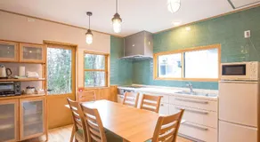 Kudo's Lodge - Image 2