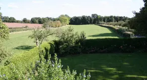 Ingon Bank Farm Bed And Breakfast - Image 3