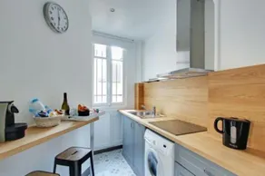 Pick A Flat's Apartments in Saint Michel - Rue Du Sommerard - Image 2
