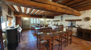 Ferme équestre & Chambres d'hôtes Gateau Stables proche Guédelon - Image 2
