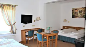 Apartment Hotel 24h Check-in, Free Parking and WiFi - Image 2