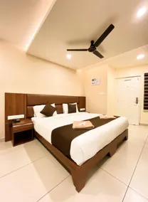 AS STAY INN EDAPPALLY, Near Lulu Mall - Image 3