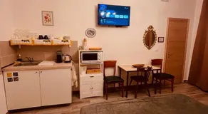 Pisa House - Image 3
