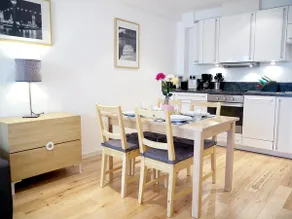 London Bridge Apartments - Image 5