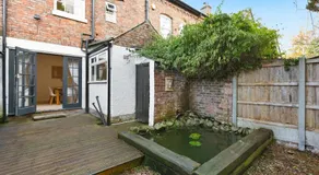 Luxurious 3 bed 1 Bath Stay Ideal for Families and Contractors - Image 3