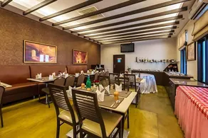 Arpanaa Hotel near Arunachaleswarar Temple - Image 3