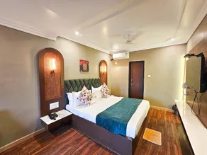 Hotel Indraprastha Luxuria - Image 3