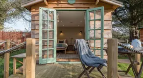 Toad Hall Lodges - Luxury Glamping Lodges Near Southwold! - Image 3