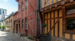 Maison La Ruelle des Chats Centre Historique de Troyes - Image 5