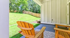 Fully-Fenced Backyard l Perfect for Families and Groups - Image 4