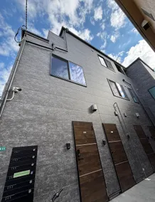 Santier Court 203 - Image 3