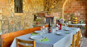 Casona histórica del S XVII en Novales - Image 3