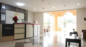 Queen Victoria Apartment Batam - Image 5