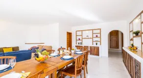 Villa con barbecue, giardino e piscina privata - Image 2