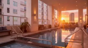 Heart of downtown Miami Studio POOL & GYM - Image 3