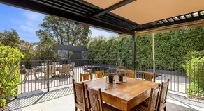 Secluded Luxury on Tower Hill - Image 5