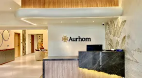 Aurhom By Royal Inn - Image 2
