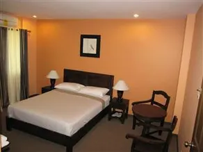 Pacific Waves Resort - Image 2