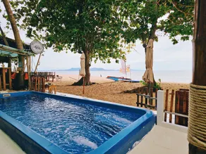 Beach House Camp - Image 3