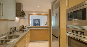 Alcazaba Beach three bedroom Apartment - Image 4