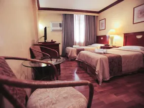 Crown Hotel - Image 2