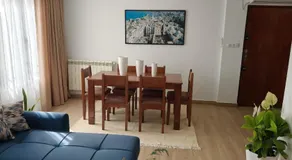 Superbe Appartement F4 moderne avec vue dégagée à Dély Ibrahim Calme & proche Clinique Al Azhar, Garden City - Image 3