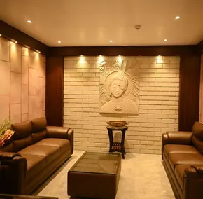 BLUE WAVES HOTEL - Image 5
