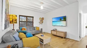 Golden Sands - Image 2