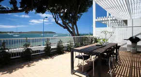 Bay Breeze Boutique Accommodation - Image 5