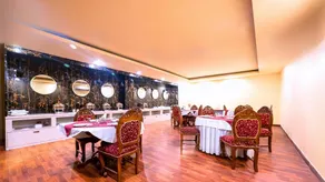 Hotel Emarald - Image 4