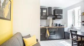 Ravissant appartement pour 2 - Place du Palais 3ème étage - Image 4