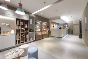 Home Inn Neo Ningbo Railway Station North Square - Image 2